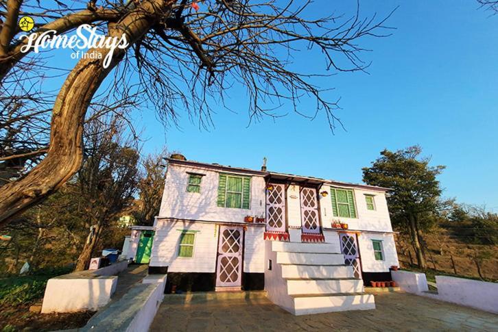 Dwarahat Village Farmstay- Babaji'S Cave Exterior photo