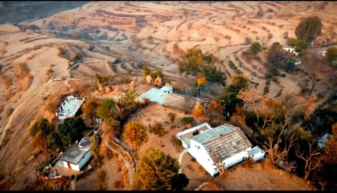 Dwarahat Village Farmstay- Babaji'S Cave Exterior photo
