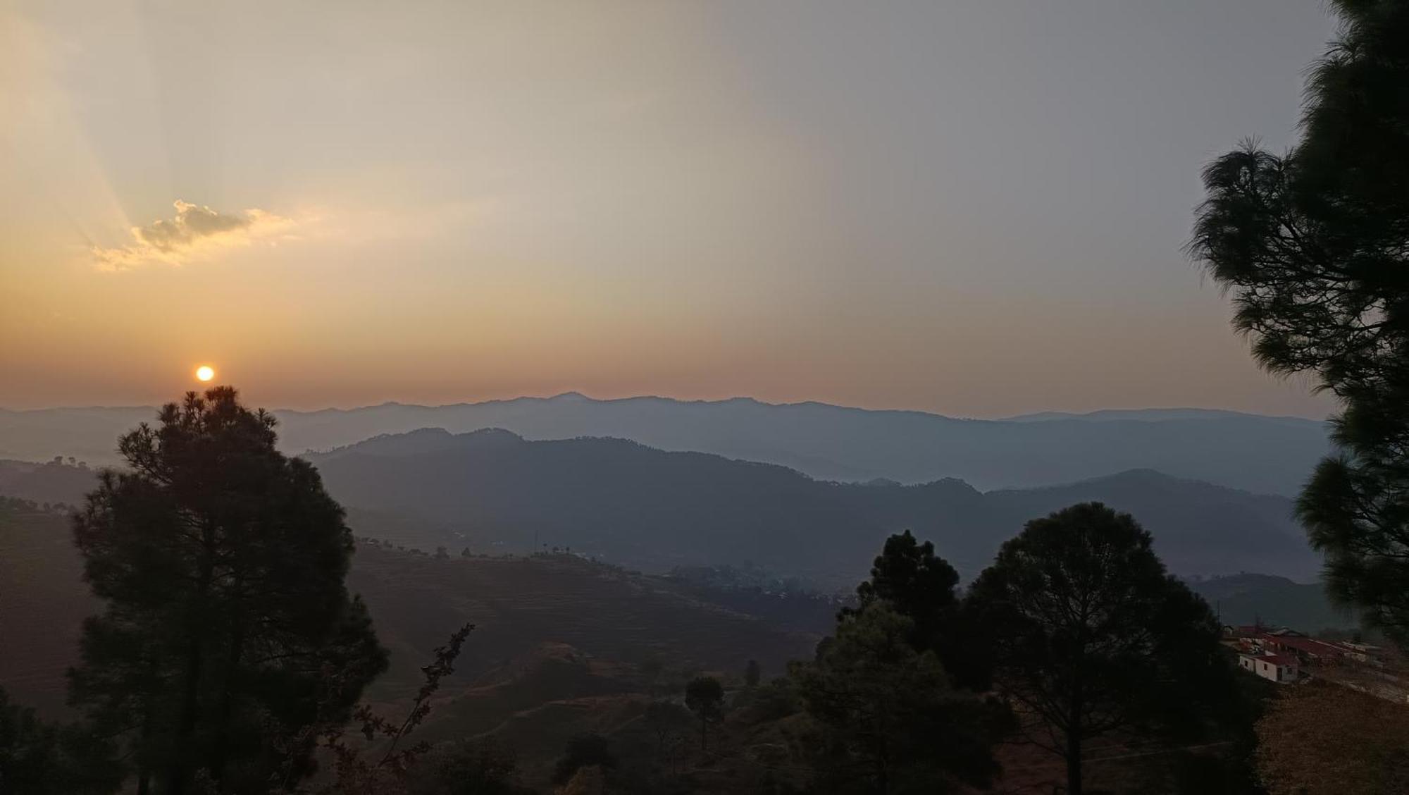 Dwarahat Village Farmstay- Babaji'S Cave Exterior photo